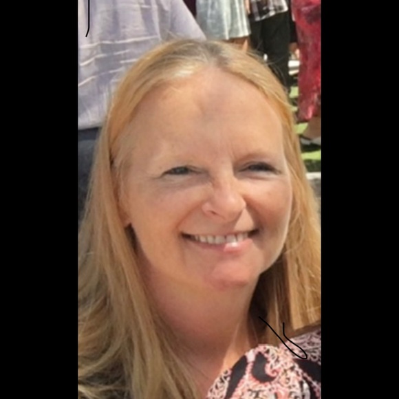 Meet your Posher, Nancy - Picture 1 of 3